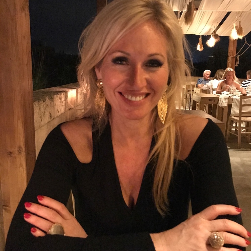 Meet your Posher, Lisa